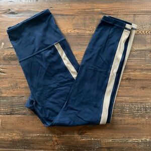 Athleta Women’s Sz M Navy and Taupe Elation Color block Leggings